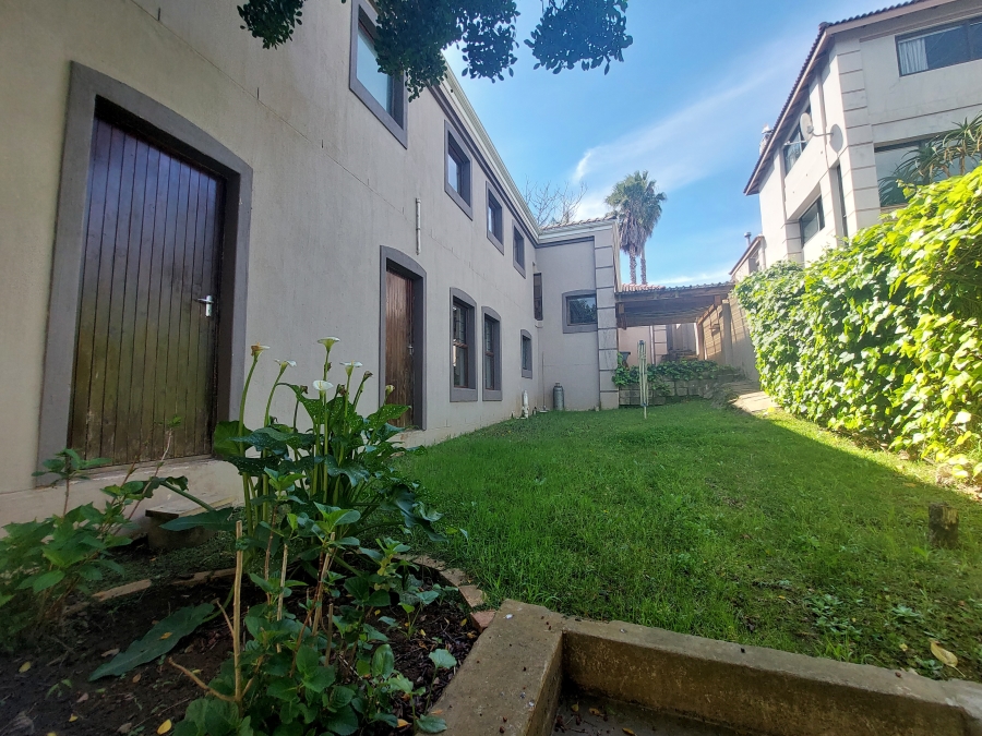 4 Bedroom Property for Sale in Panorama Western Cape